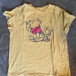 Yellow Winnie the Pooh Short Sleeved T-shirt